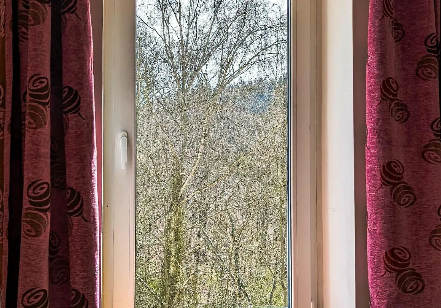 Old Hunting Lodge Karlovy Vary Apartment